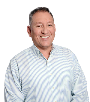 Carlos Pacheco bio image and link