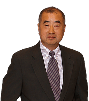 Young Lee bio image and link